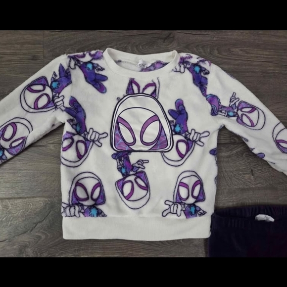Girls toddler Cozy Spidey outfit size 2t - Picture 2 of 3